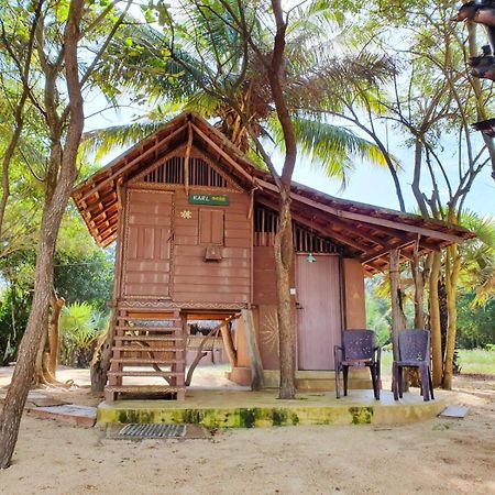Light House Beach Hut Komari エクステリア 写真