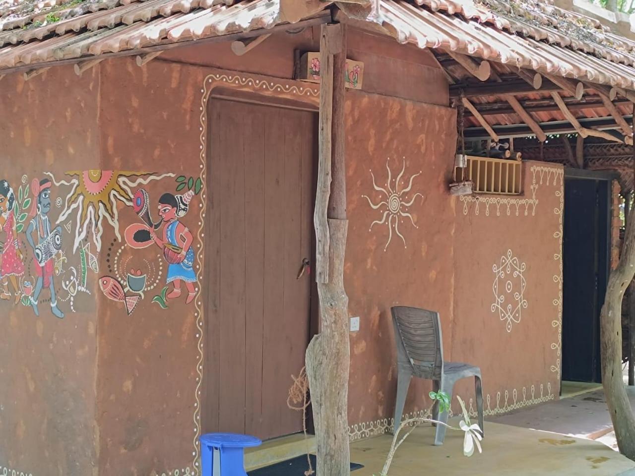Light House Beach Hut Komari エクステリア 写真