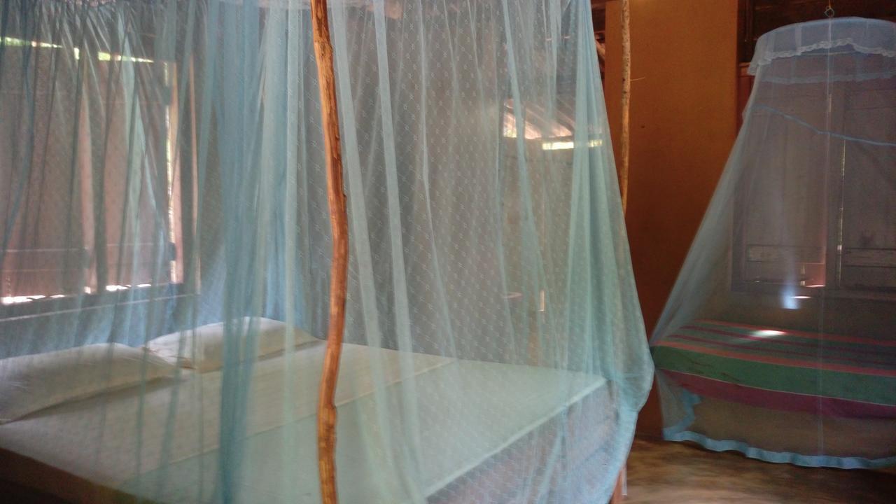 Light House Beach Hut Komari エクステリア 写真